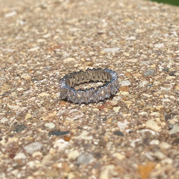 Gold Plated Baguette “T” Shape Stone Ring - Picture 5 of 13